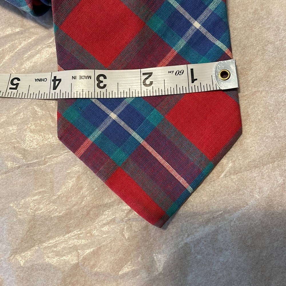 Used tie - Picture 3 of 8